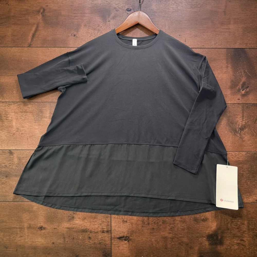NEW Lululemon Ease of Mind Long Sleeve Top Black Rulu Light Tunic Size 2 LW3CA0S